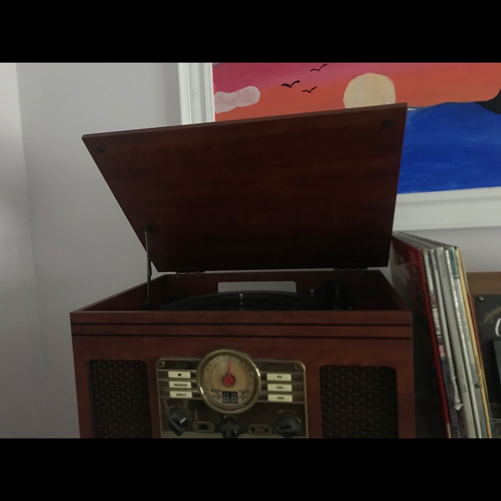 Record Player - Picture 2 of 2